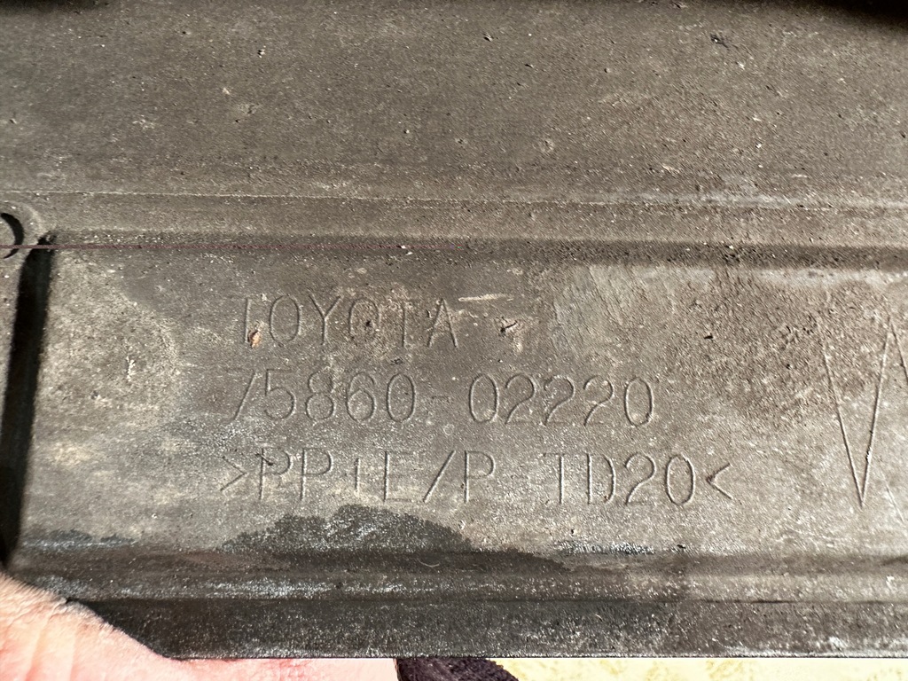 фото №9, Toyota corolla e21 kombi молдинг порог левая