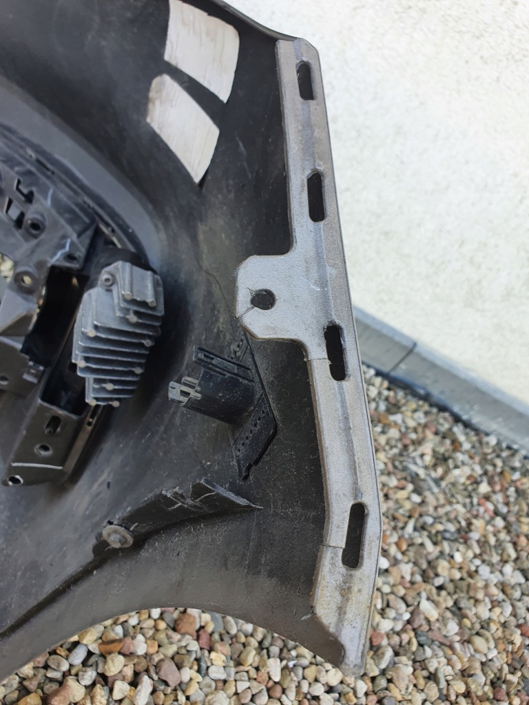 Купить Бампер передний ford mondeo mk5 рестайлинг  +решётка 1 led