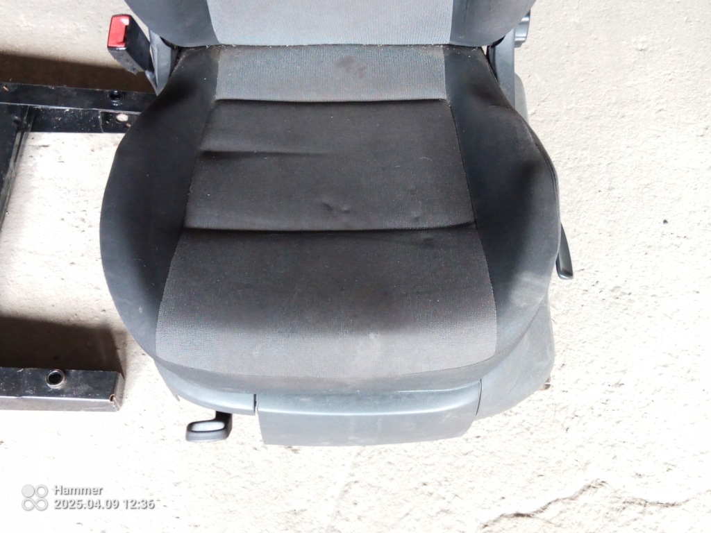 фото №5, Vw caddy 2k5 сиденье правый