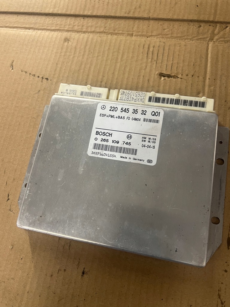 фото №1, Mercedes s klasa w220 4,0 cdi 2205453532 модуль esp