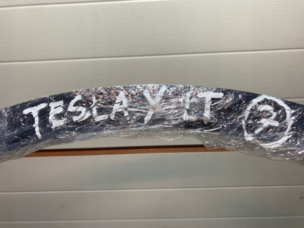 фото №15, Молдинг накладка крила lewego заднього tesla y