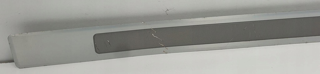 фото №4, Молдинг накладка порог правый перед vw up