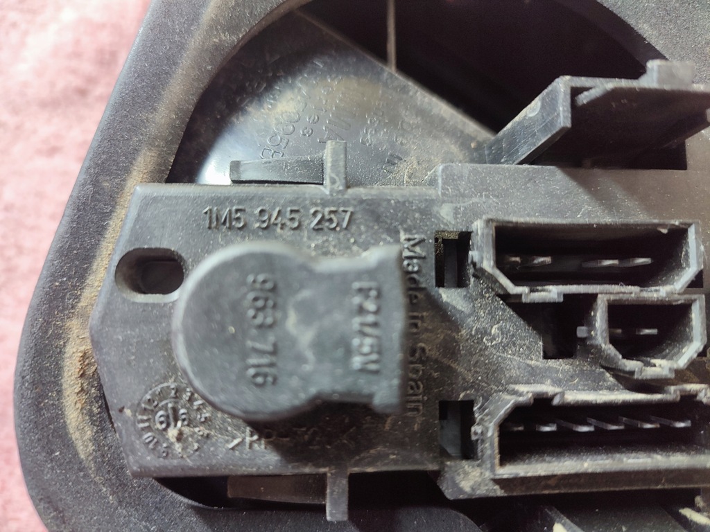 фото №5, Лампа лівий задня seat toledo ii 1m5945095b оригінал