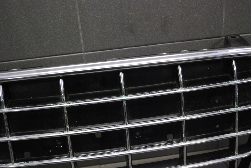 фото №4, Решётка радиатора решётка радиатора радиатор audi r8 420853651a