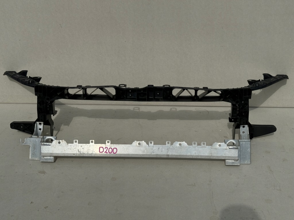 фото №1, Mercedes gla glb b-klasa w247 x247 247 pas+belka перед підсилювач