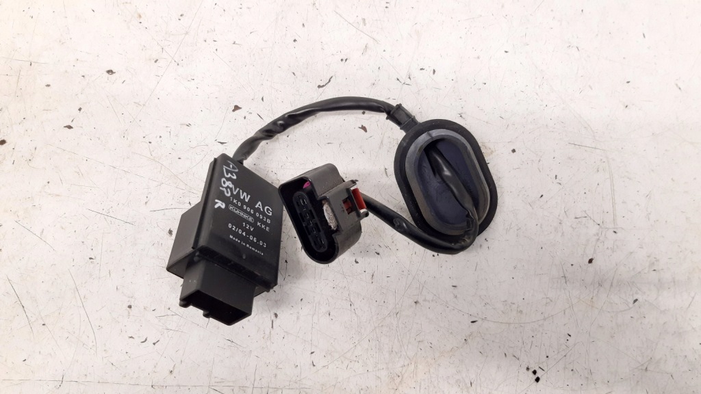 фото №1, Модуль насоса топлива 1k0906093b audi a3 8p