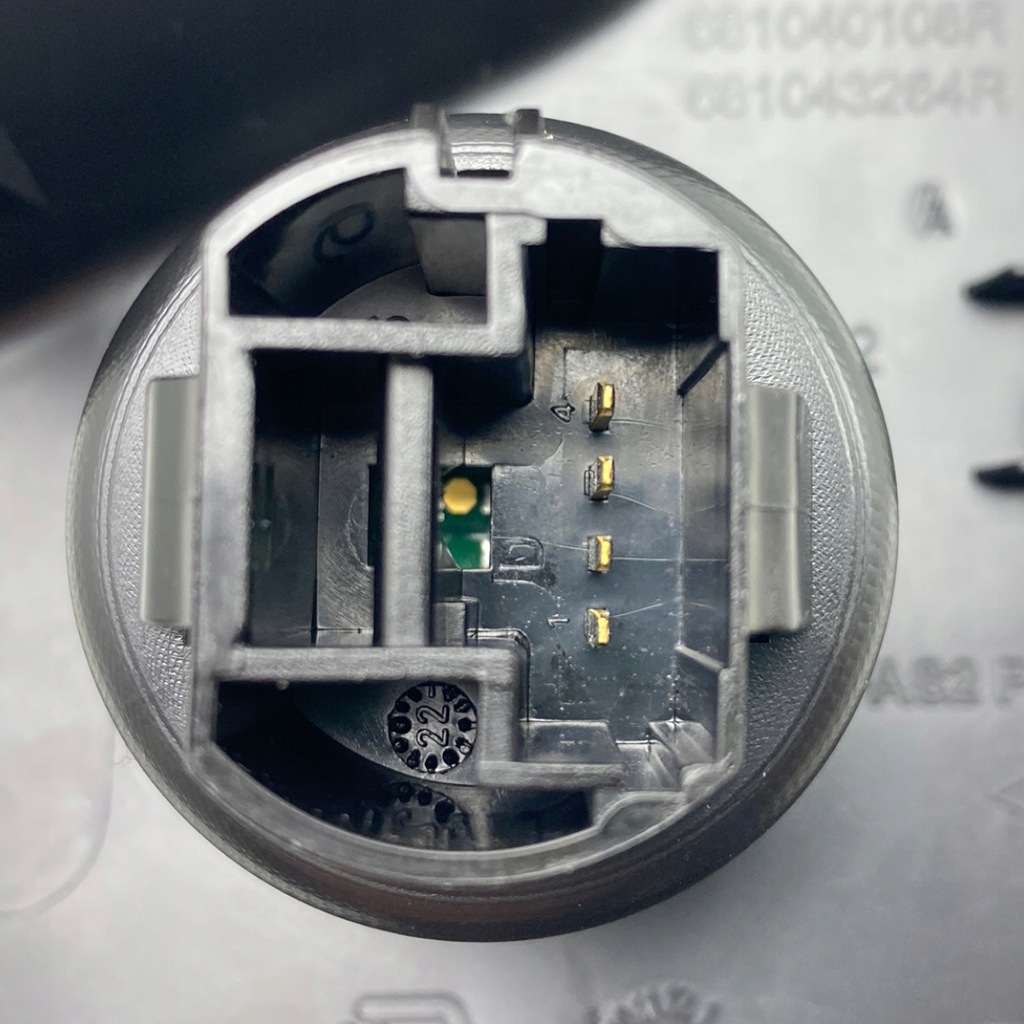 фото №13, Кнопка запуск стоп dacia duster ii lift 681040108r