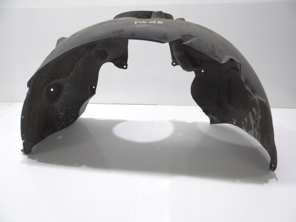 Купити Підкрилок лівий перед bmw 2 f46 m набір