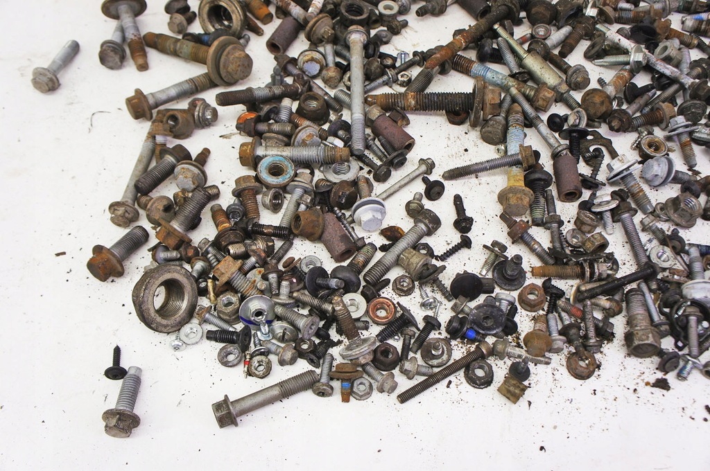 фото №5, Of081 ford transit courier болти гайки 10kg kpl