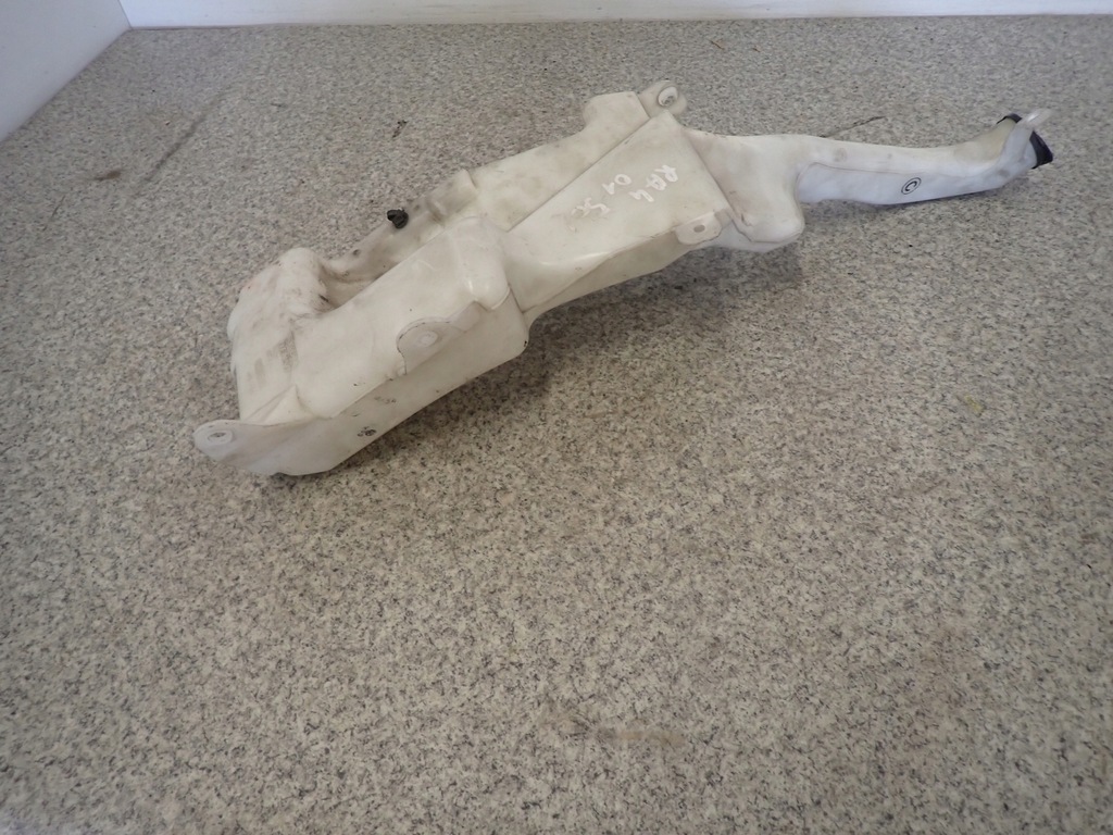 фото №4, Toyota rav4 5d 00-05 бачок омывателя