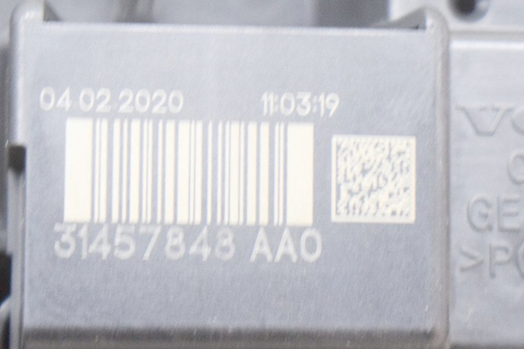 фото №6, Volvo xc40 t5 1.5hybrid 195kw освещение салона 31419483 31457848aa0 2020