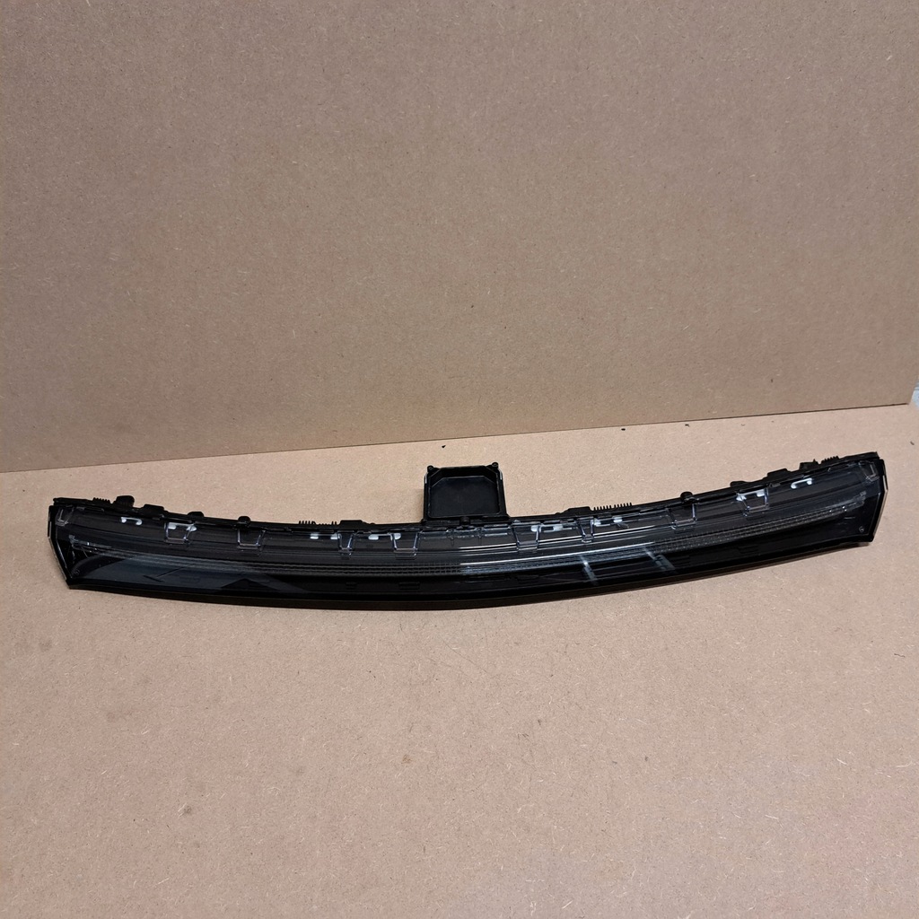 фото №1, Mercedes eqs w297 накладка перед led a2979064600