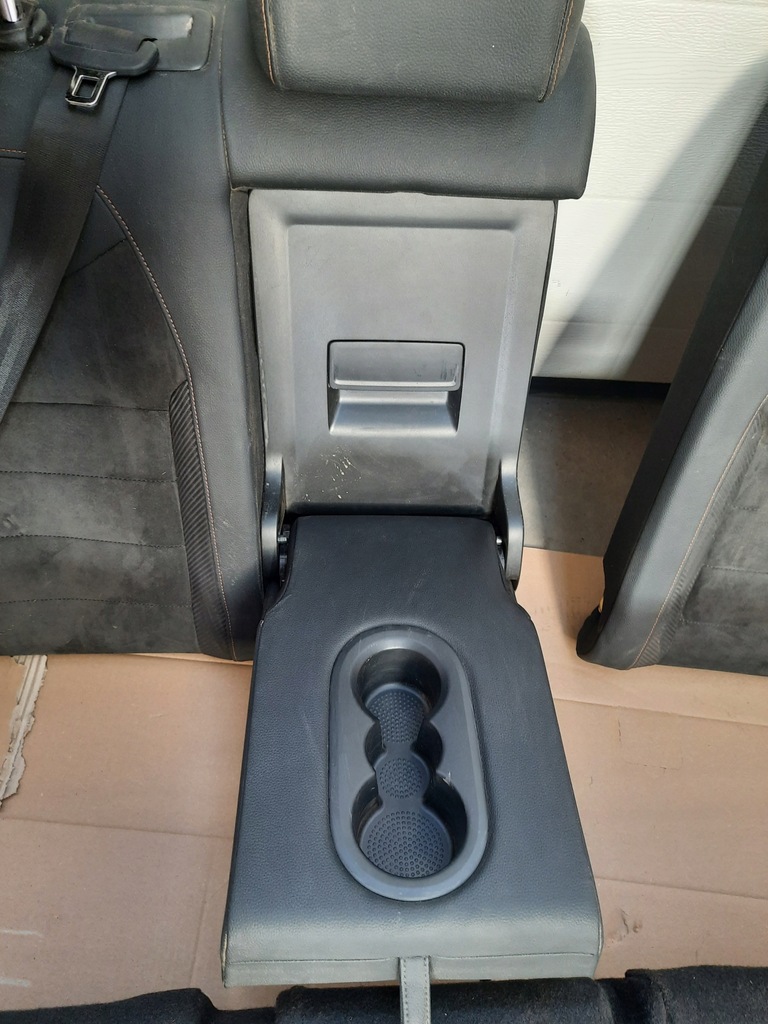 фото №9, Cupra ateca заднее сиденье