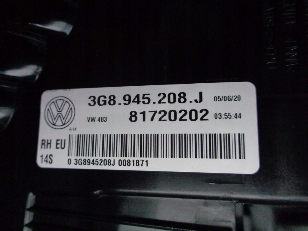 фото №5, Лампа правая задняя vw arteon 3g8 17- led