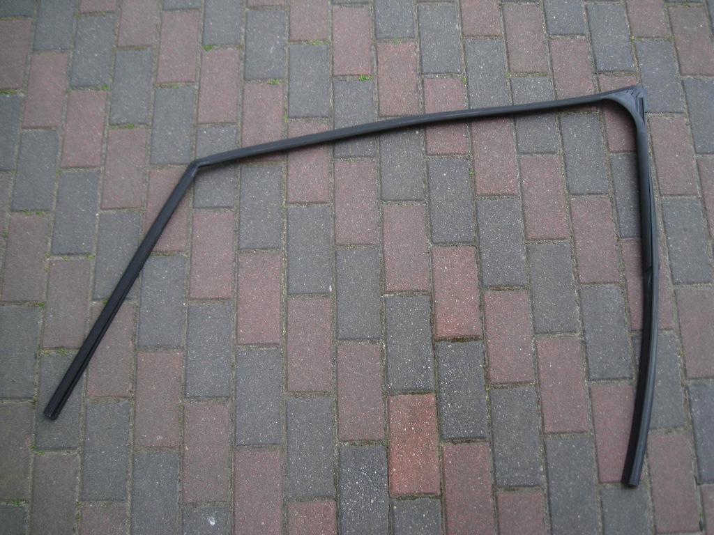 фото №5, Прокладка дверь стекло передняя правая honda hrv 2015-2021r