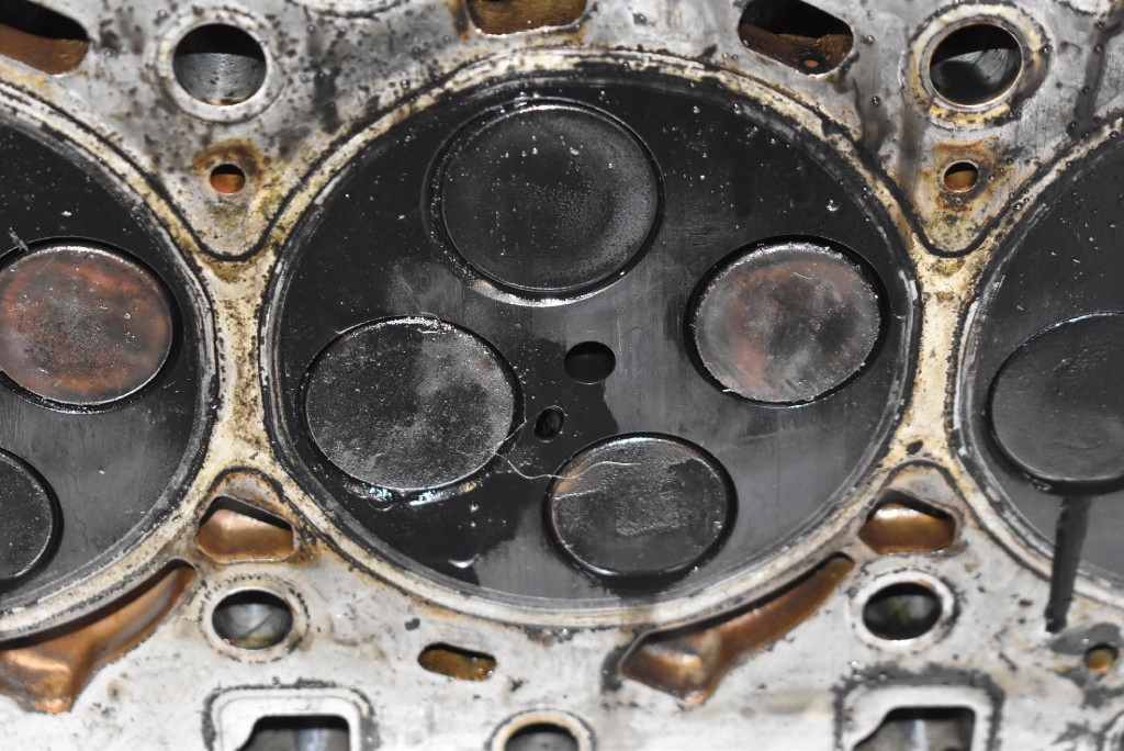 фото №10, Головка двигуна kia sorento 1 i 2.5 crdi 140 km 02-06