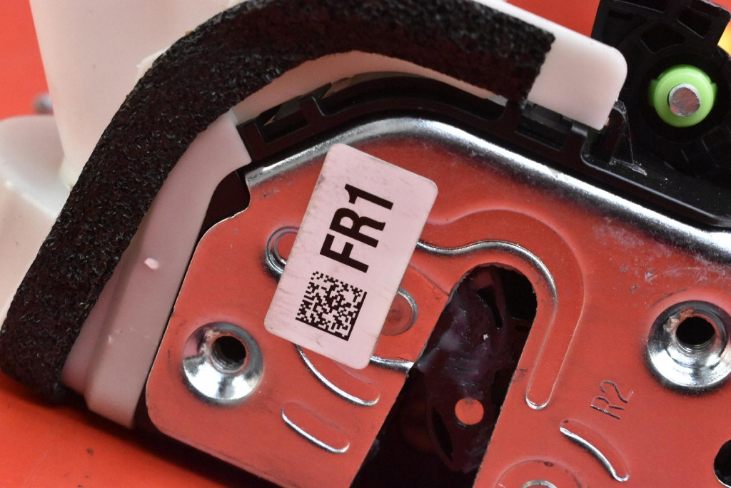 фото №6, Замок дверь правый перед передний eu 813d0be000 hyundai kona 2 ii 22-