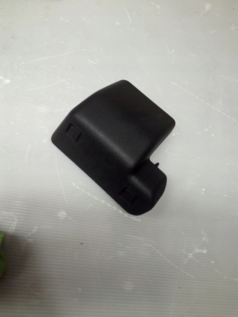 фото №1, Alfa romeo mito 09r заглушка сиденье правого правый перед 735391411