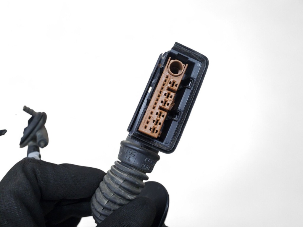 фото №5, Audi q7 4m 2020 перед сторона правая жгут трубопровод дверь передних