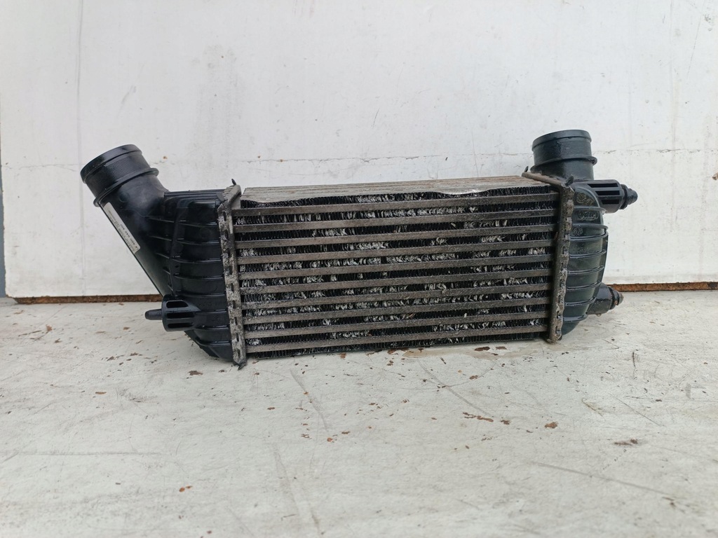 фото №1, Радиатор интеркулер citroen jumpy ii 2.0 hdi 1440094280