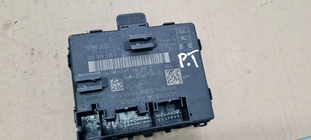 фото №1, S3 8y модуль дверь блок управления перед 5q0959595k