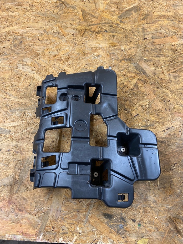 фото №1, Напрямна бампера лівий задня megane iv 850416643r