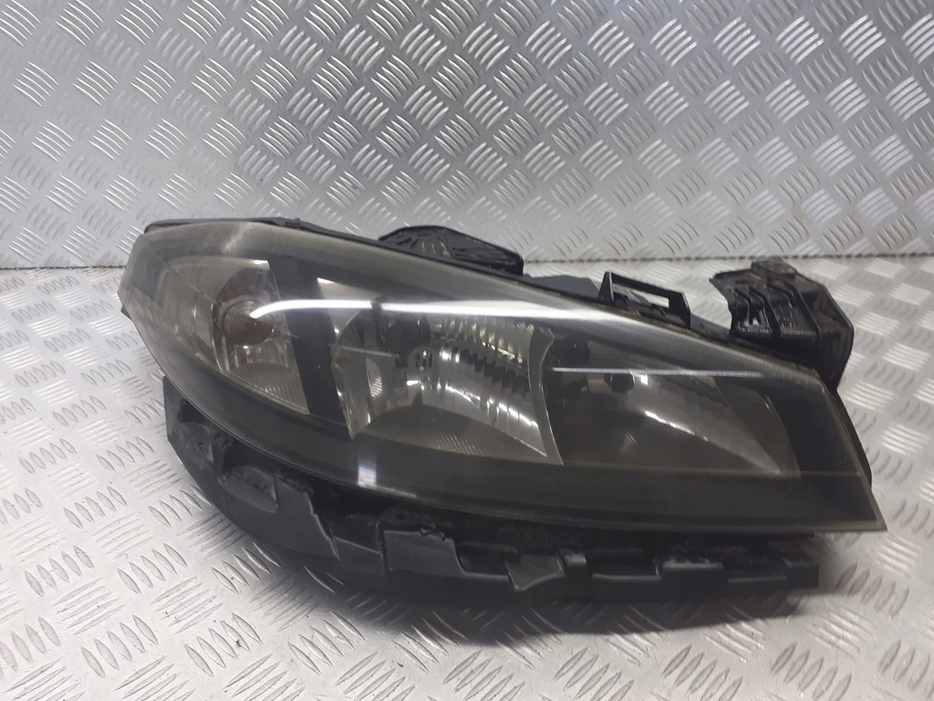 фото №1, Лампа права передня renault laguna ii 1.9 dci 8200481197