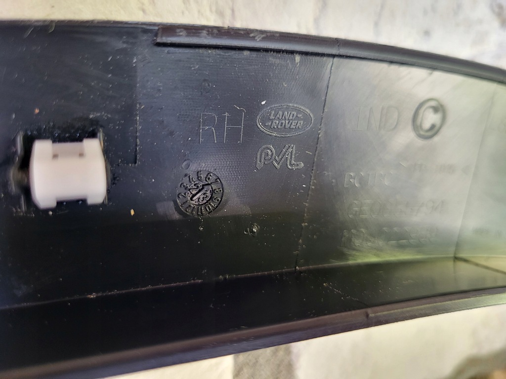 фото №11, Молдинг na крила правий перед land rover defender 2 ii 20- l8b2-16a074-ax