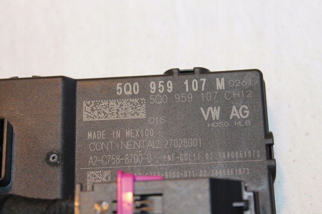 фото №9, Vw touran 5ta кришка багажника електрична kpl 5q0959107m