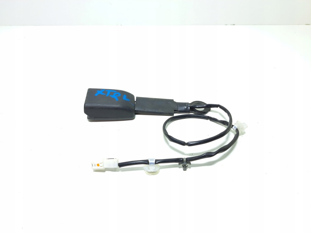 фото №1, Nissan navara np300 d23 клипса защёлки поперечина безопасности перед левая