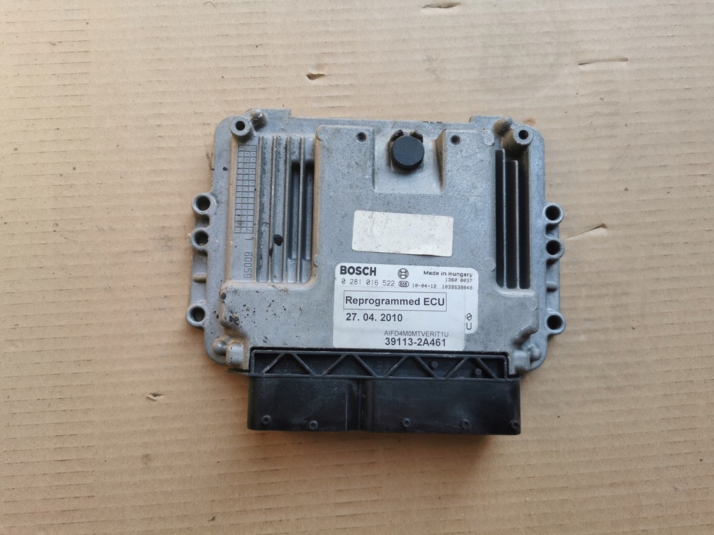 фото №1, Hyundai i30 i lift 1.6 crdi бортовой компьютер блок управления sil