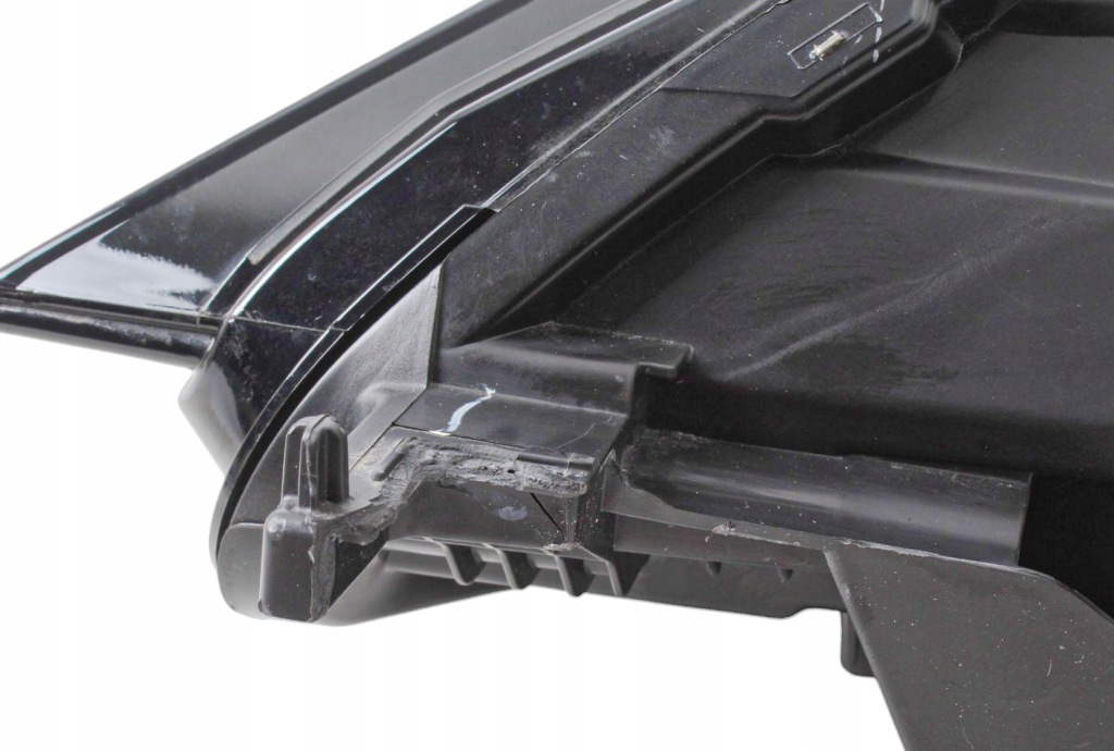 Купити Фара правий фара правий перед tesla y 3 full led європа  1514953-00-e