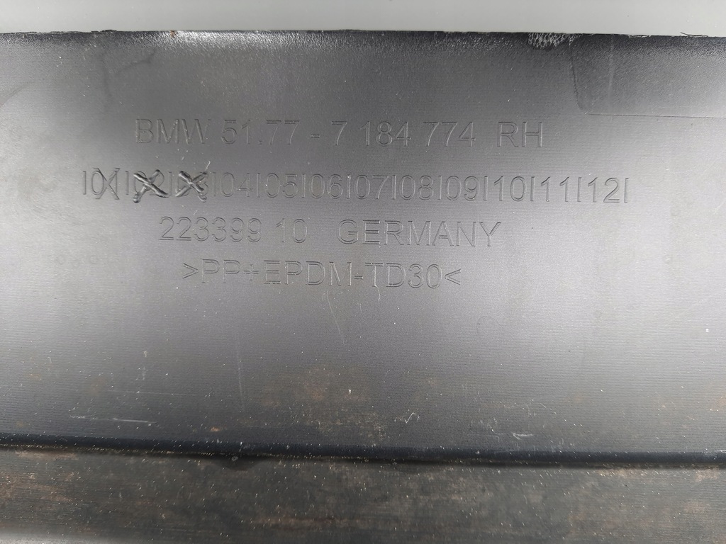 фото №11, Bmw 5 f10 f11 10-17 поріг правий молдинг поріг