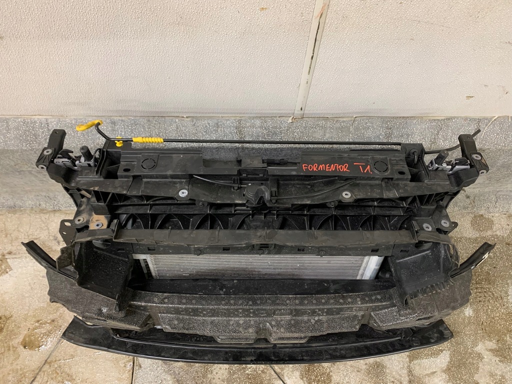 фото №14, Cupra formentor vz5 kompletny перед радіатор бампер капот лампи бампер