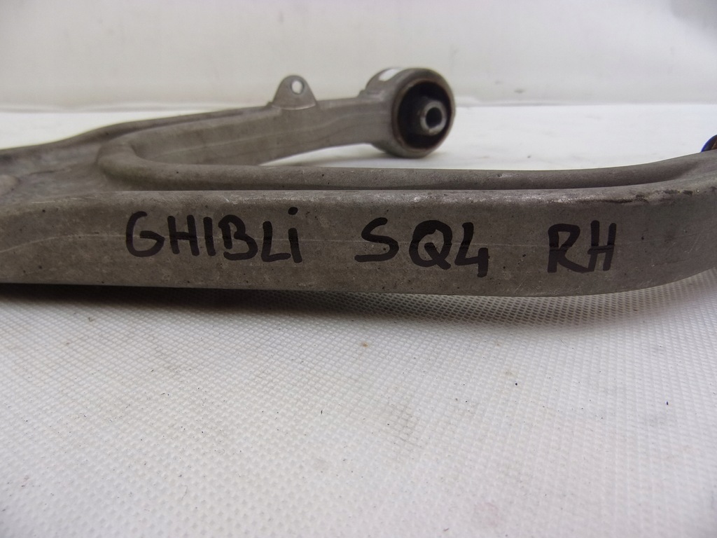 фото №5, Maserati ghibli 3.0 v6 sq4 14- рычаг правый перед 6700041860