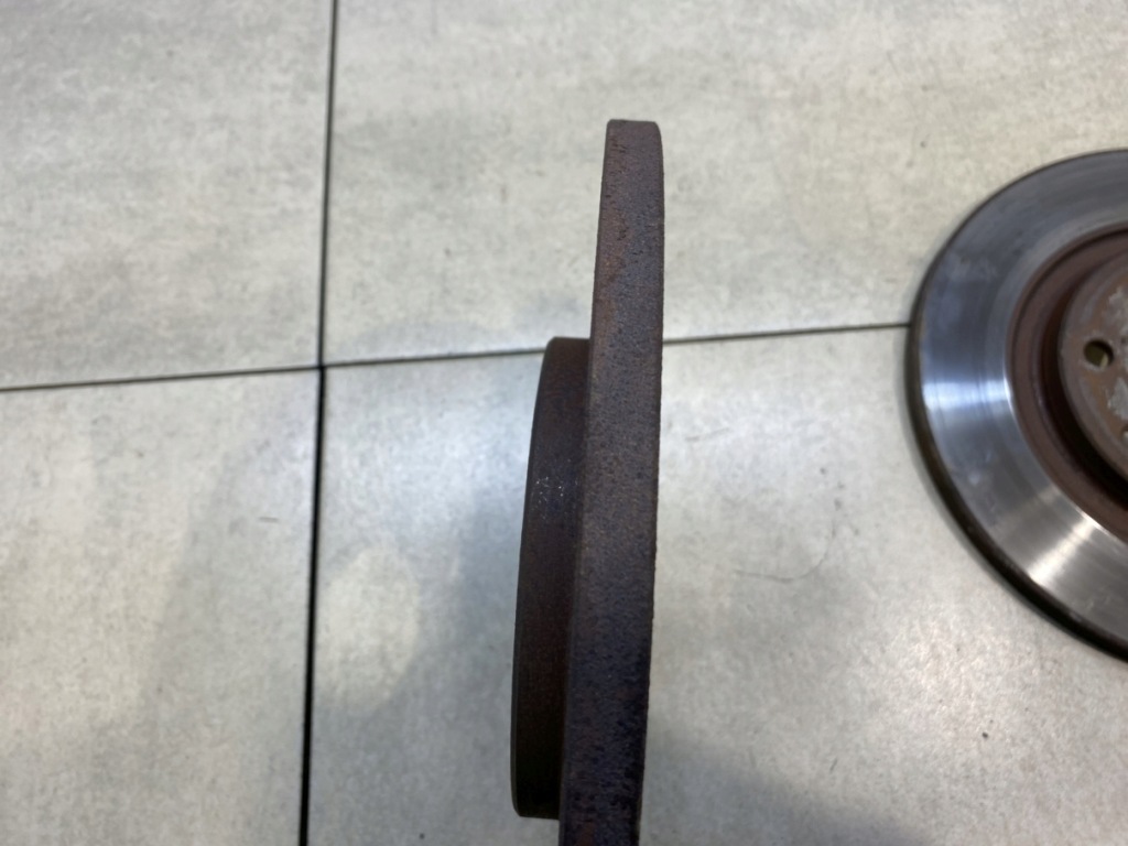 фото №5, Диск тормозная перед citroen c3 i 1.4 hdi