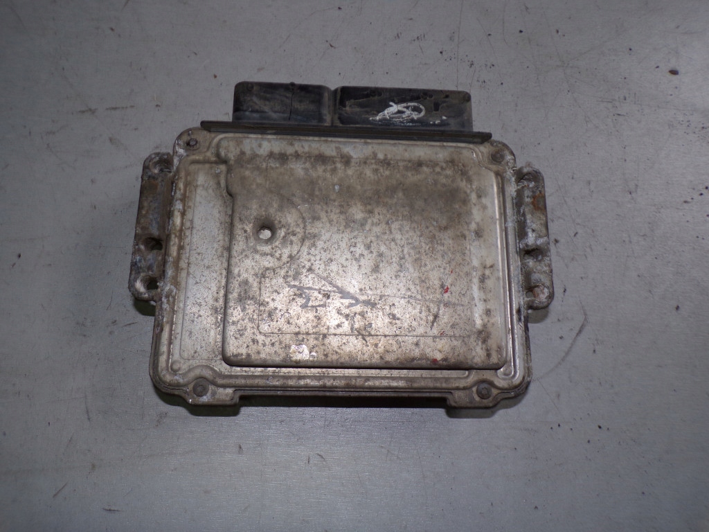 фото №4, Бортовий комп'ютер opel zafira b bosch 0281012549