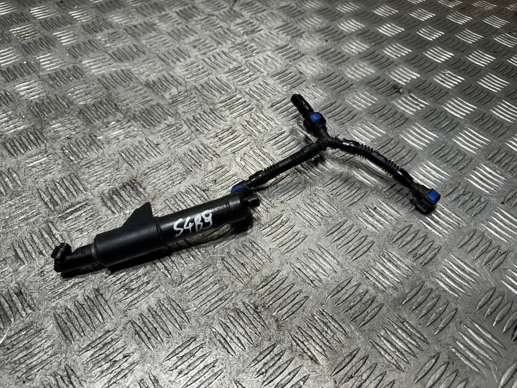 фото №1, Омыватель фара правый audi a4 b9 8w0955102a