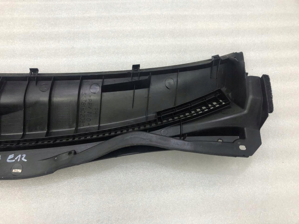 фото №11, Жабо праве toyota corolla e12 120 55781-02080