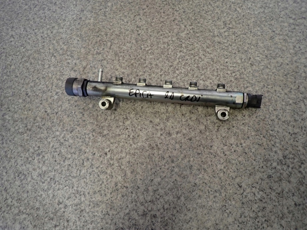 Купити Chevrolet epica 2.d молдинг упорскування датчик клапан