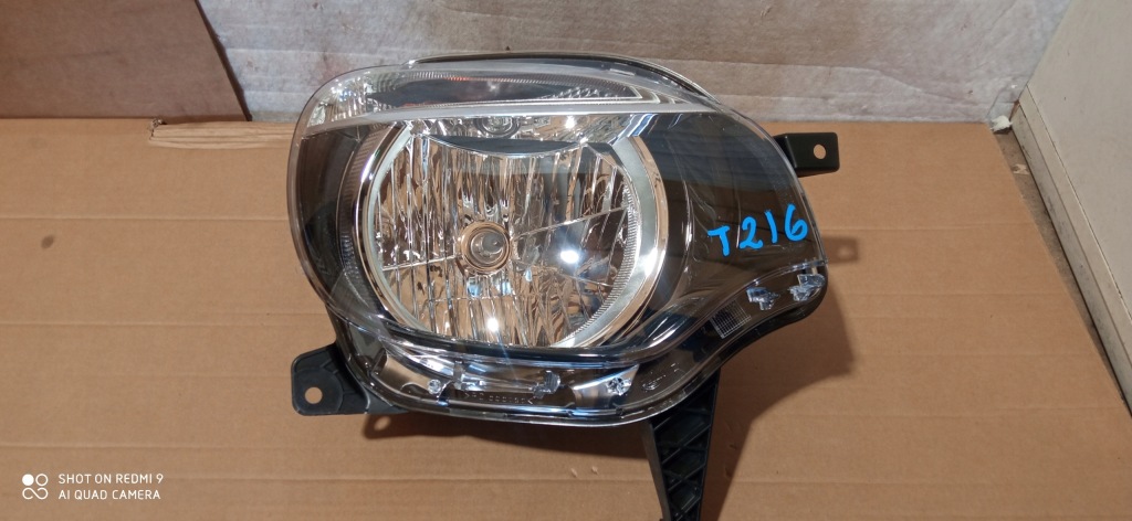 Купити Лампа права перед renault twingo 14- 260104296r nowa оригінал