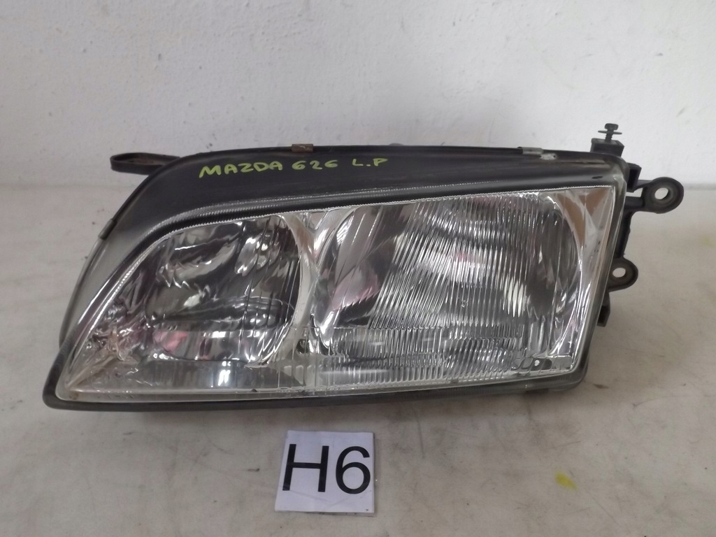 фото №1, Mazda 626 лампа лівий перед