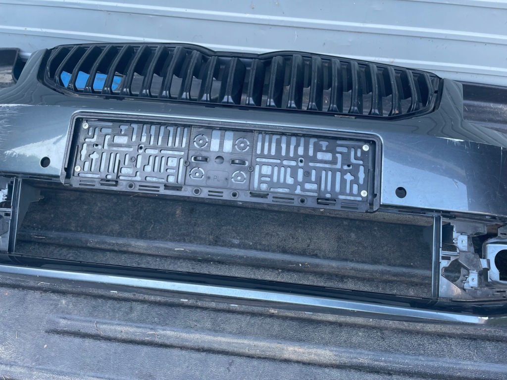 фото №13, Бампер перед решётка радиатора skoda octavia 3 iii lift передний решётка радиатора pdc 5e0807221