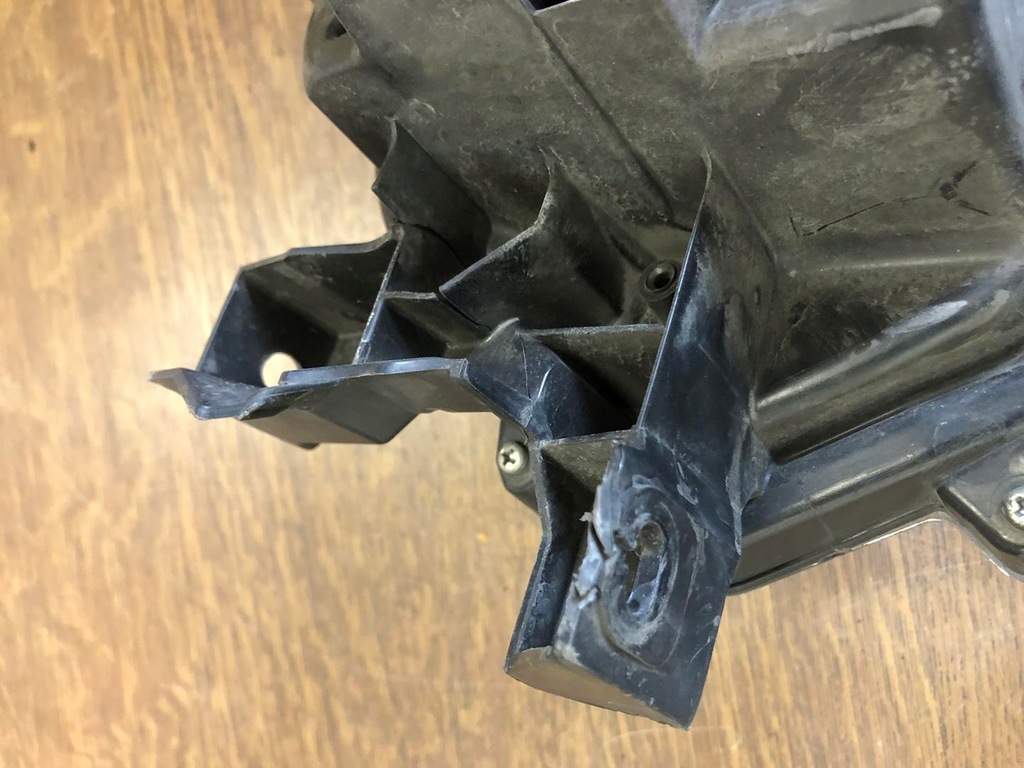 фото №8, Corolla e21 2018- лампа права перед 81110-02t51-00