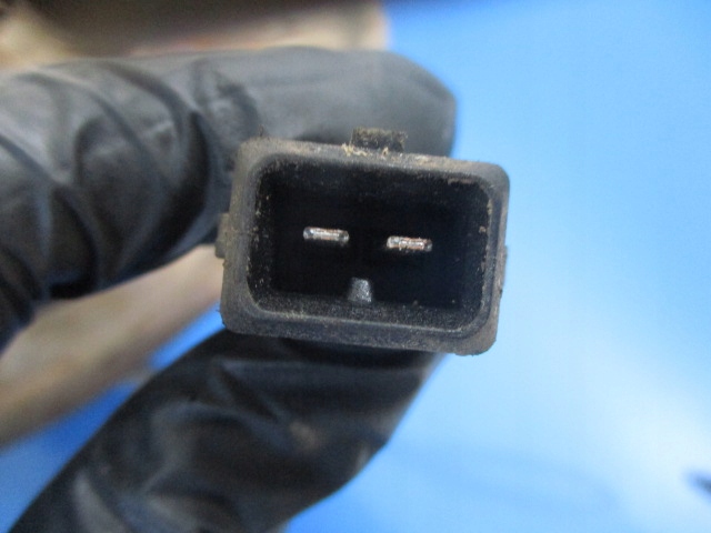 фото №6, Volvo v40 1.9td поворотний кулак права ступиця abs