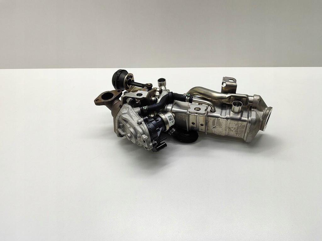 фото №8, Bmw 5 g30 g31 2018 с передний радиатор выхлопных газов egr