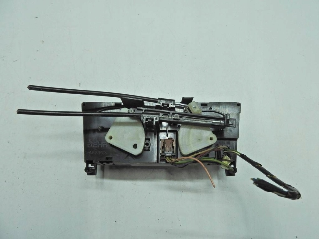 фото №6, Peugeot 3008 i панель обдув кондиционера 400.017.006