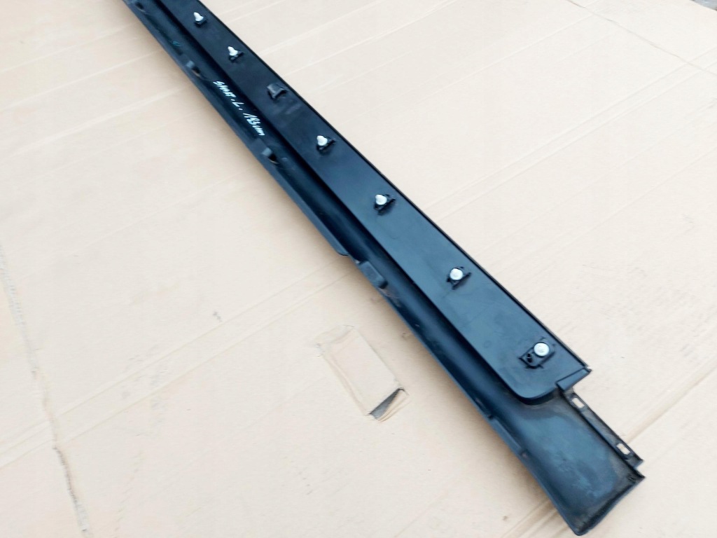 фото №9, Smart #1 smart 1 23r. молдинг поріг ліва 8891036408