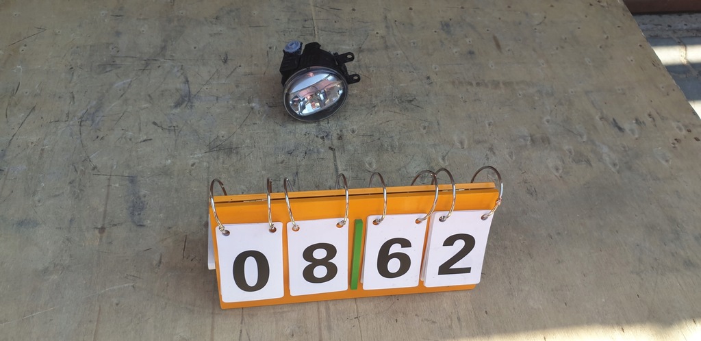 фото №1, Протитуманна фара правий led lexus ct200h