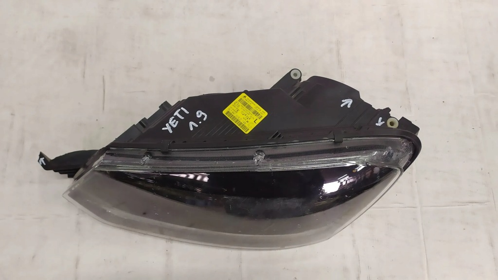 фото №4, Лампа левый перед skoda yeti